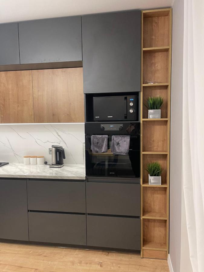 VIP квартира в центре города, новостойка в ЖК Prestige Apаrtments, Ровно Екстериор снимка