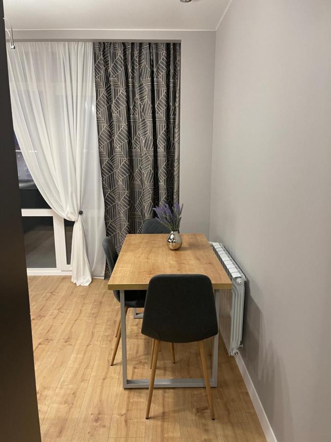 VIP квартира в центре города, новостойка в ЖК Prestige Apаrtments, Ровно Екстериор снимка